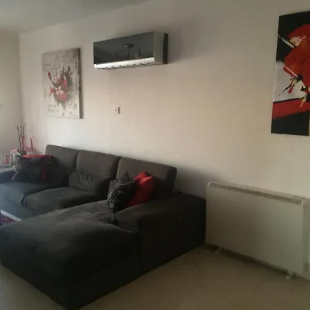 Beautiful Very Close To The Center Apartament *
